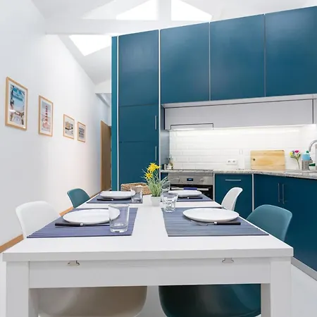 Casa Da Porta Azul * 아베이루